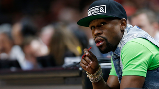 Floyd Mayweather Changes His Mind About Fighting Japanese Kickboxing Phenom